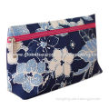 2014 vintage style nylon cosmetic bag, big patterns and chequer, navy and red